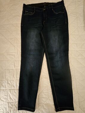 Curve Appeal High Rise Skinny w/ Comfort Waistband - Size 14/32